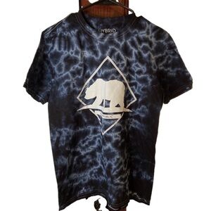 2 nwot graphic t-shirts